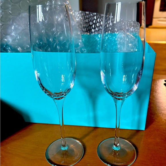 Tiffany & Co. Crystal Champagne Flutes - Set of 2 - Picture 1 of 5